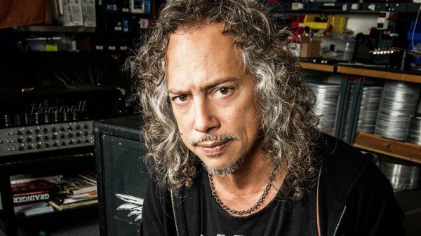 Il chitarrista Kirk Hammett