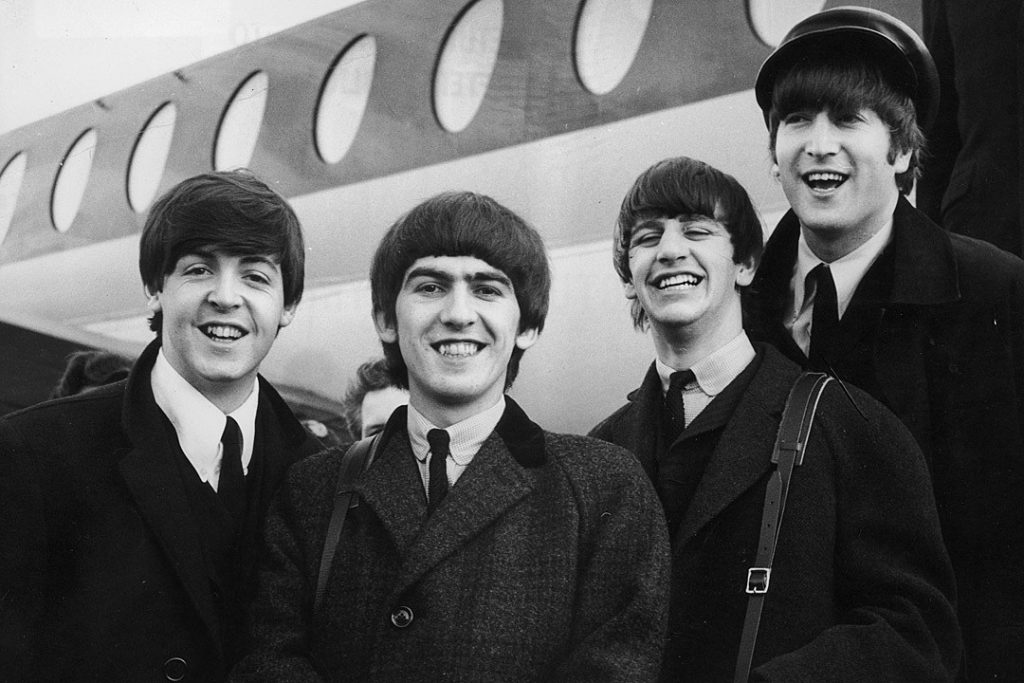 I Beatles alla vigilia della partenza per un tour