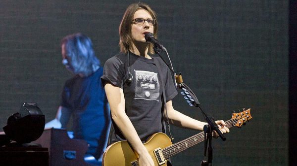 Steven Wilson sul palco.