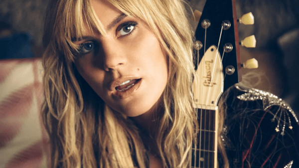 Grace Potter e la sua chitarra Gibson.