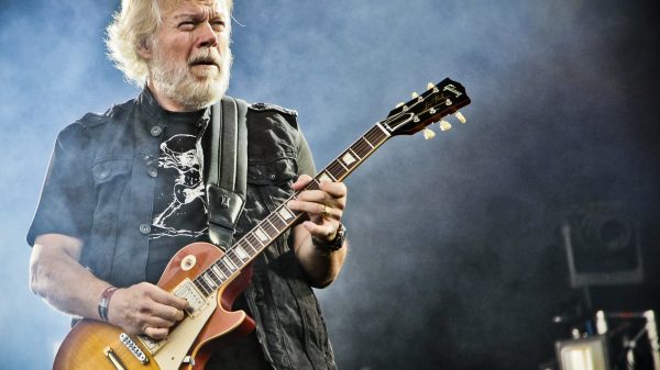 Il chitarrista canadese Randy Bachman