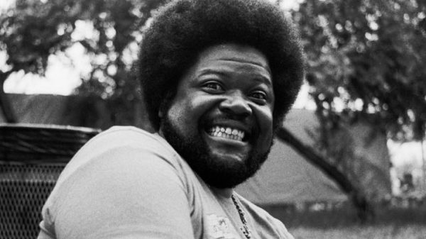 Il batterista americano Buddy Miles.