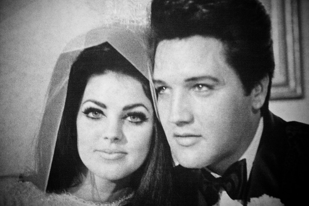 Elvis e Priscilla il giorno del loro matrimonio