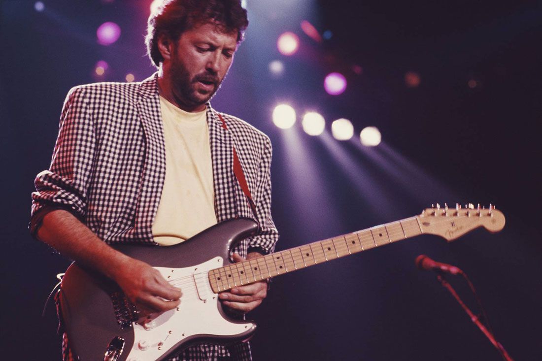 Il chitarrista inglese Eric Clapton