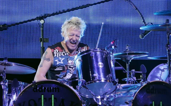 James Kottak