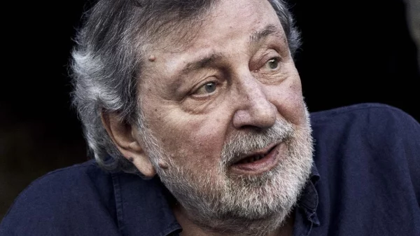 Il cantautore Francesco Guccini