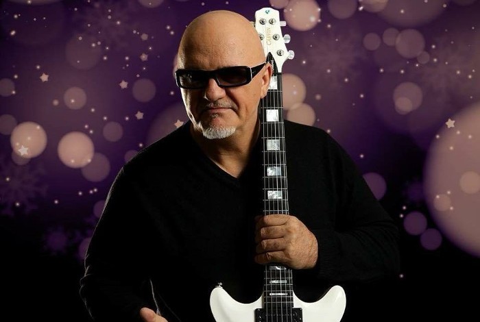 Il chitarrista Frank Gambale