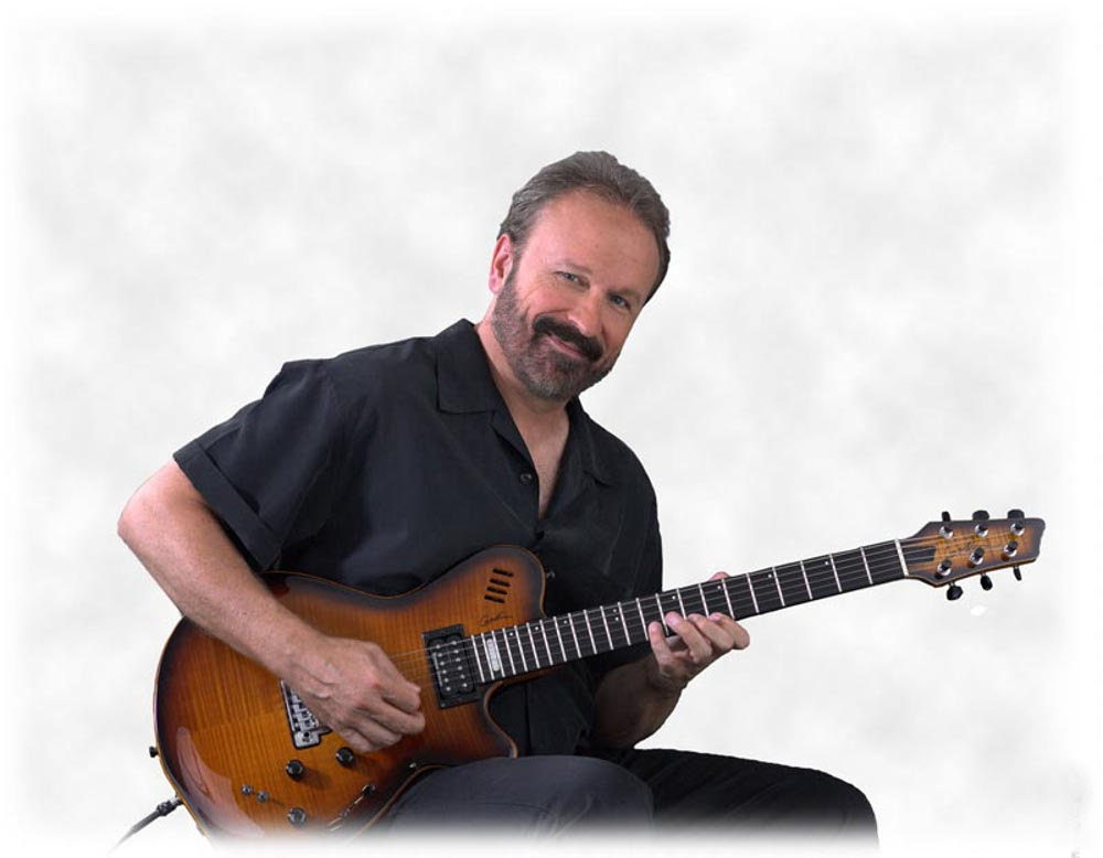 Daryl Stuermer