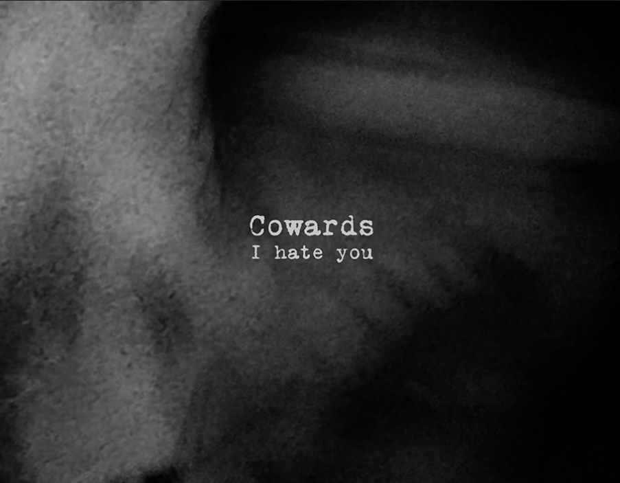 copertina del nuovo singolo che segna il ritorno dei Cowards