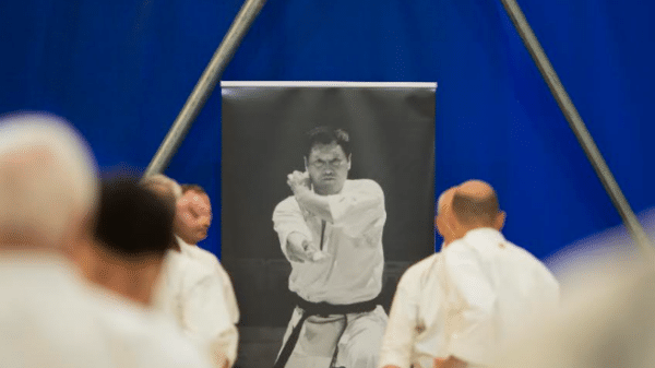 Memorail Hiroshi Shirai per il karate tradizionale